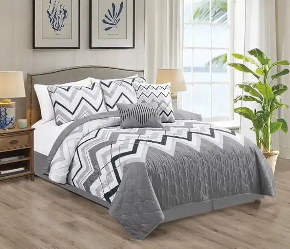 5 Piece Prints Quilt Set Collection